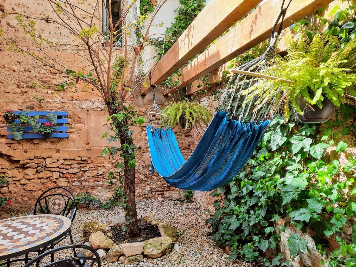 Hostal Casa Font Benissanet Exterior foto